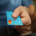 Ken jij de voordelen van plastic pasjes?